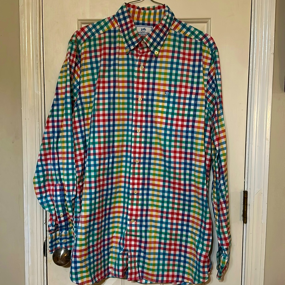 Southern tide men’s button up dress shirt new condition